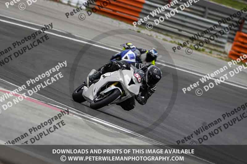 cadwell no limits trackday;cadwell park;cadwell park photographs;cadwell trackday photographs;enduro digital images;event digital images;eventdigitalimages;navarra;no limits trackdays;peter wileman photography;racing digital images;trackday digital images;trackday photos